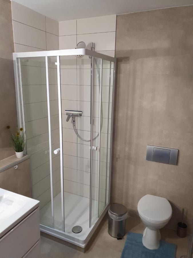 Am Walde Apartment ทรัสเซนไฮเดอ ภายนอก รูปภาพ